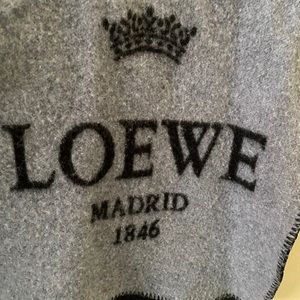 Loewe Scarf